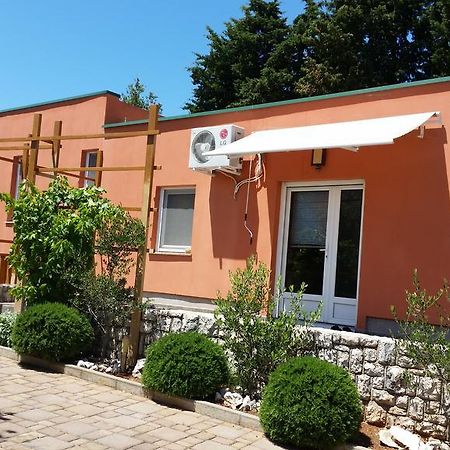 Apartment Sajkovic 乌格连 外观 照片